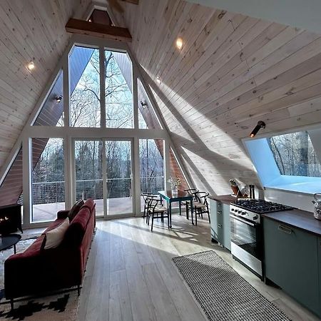 Fox Ridge-Black Alder Lodging Logan Exterior foto