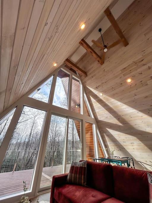 Fox Ridge-Black Alder Lodging Logan Exterior foto